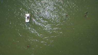 Deniz yukarıdan yaz görünümünde