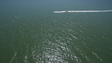 Deniz yukarıdan yaz görünümünde
