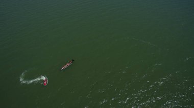 Yukarıdan su taşıma görünümü