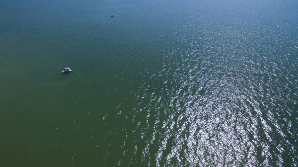 Güzel plaj manzarası yukarıdan