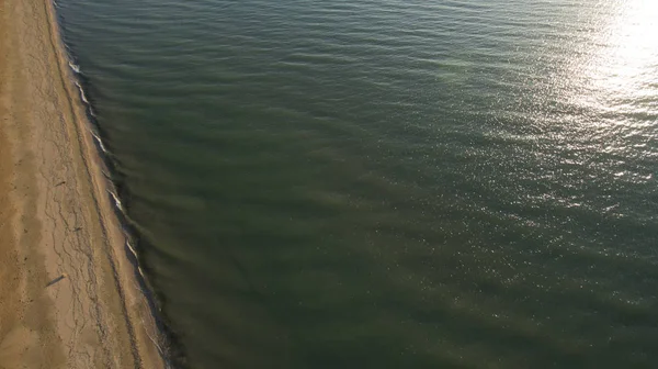 Fotografía aérea de la puesta del sol del mar — Foto de Stock