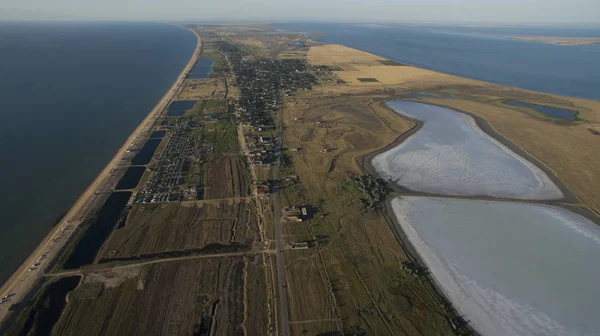 Deniz kıyısındaki yukarıdan