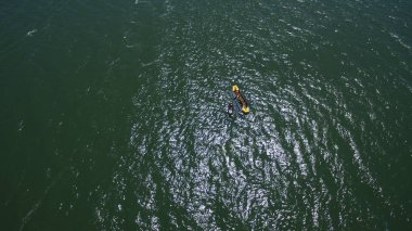 Deniz yukarıdan yaz görünümünde