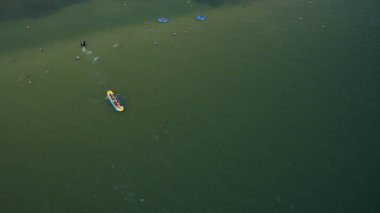 Deniz yukarıdan yaz görünümünde