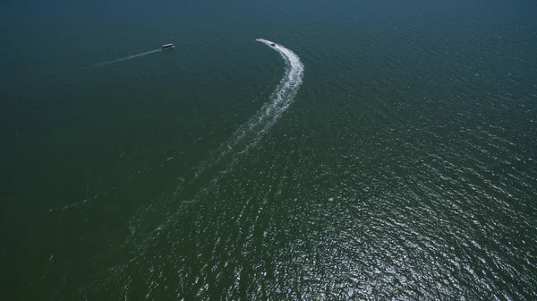 Deniz yukarıdan yaz görünümünde