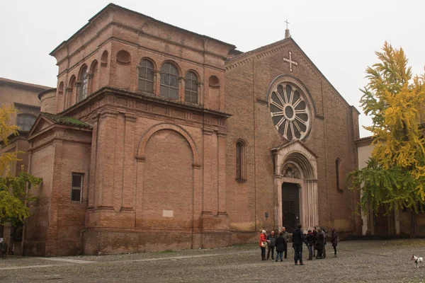Basiliek van san domenico - historische Dominicaanse kerk, bologna, Italië. — Stockfoto
