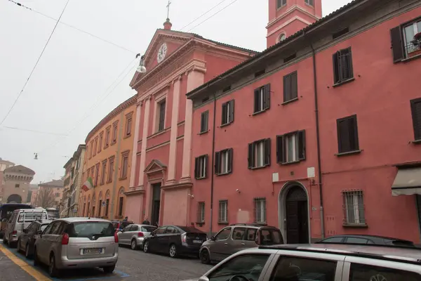 Kerk van Sint-Jozef en Sint Ignatius. Bologna. Italië. — Stockfoto