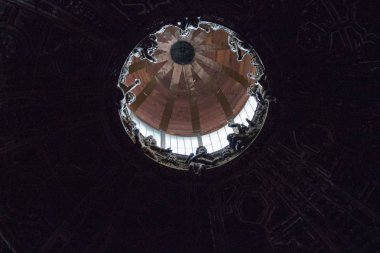 Duomo di Siena kubbe iç görünüm. Santa Maria Assunta Büyükşehir katedral. Tuscany. İtalya.
