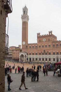 Torre del Mangia Piazza del Campo 'da. Siena, Toskana, İtalya.