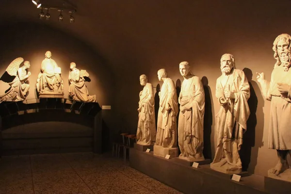 Giovanni Pisano ve onun okulda Museo dell'Opera Metropolitana del Duomo, Siena, Toskana, İtalya tarafından heykeller.