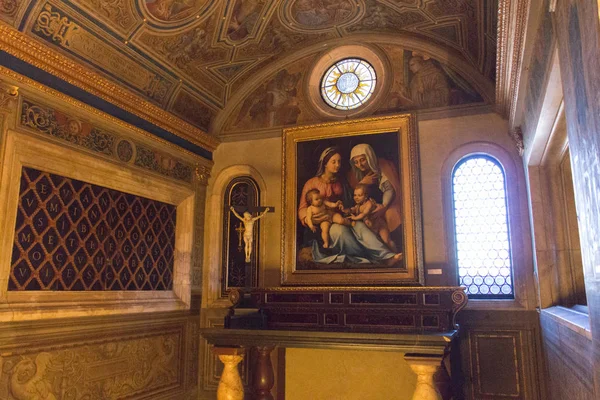 Fresco's van Ridolfo Ghirlandaio, de kapel van de Priors, Palazzo Vecchio, Florence, Italië. — Stockfoto