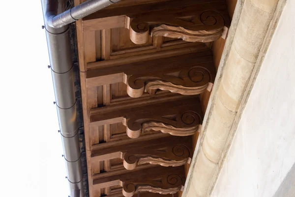 Geschnitztes Dachfragment, Palazzo Vecchio, Florenz, Italien. — Stockfoto