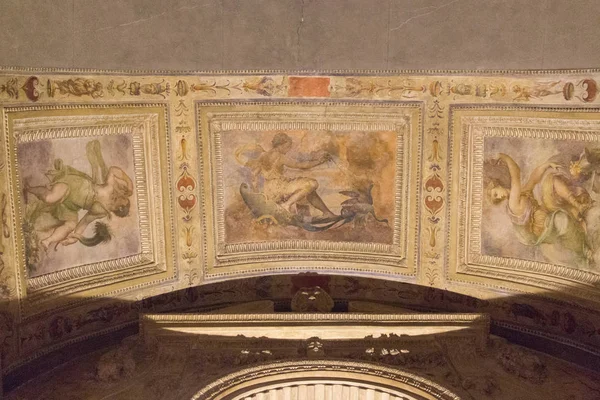 Frammento dell'affresco del soffitto di Palazzo Vecchio, Firenze, Italia . — Foto Stock