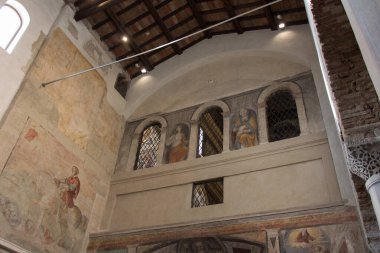 Brescia, Lombardy, İtalya 'daki Santa Giulia Manastırı' nın iç manzarası..