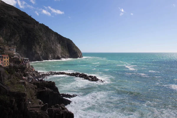 Krajina v blízkosti Riomaggiore v národním parku Cinque Terre, Ligurie, Itálie. — Stock fotografie