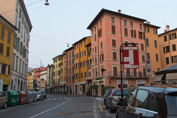 Brescia Italien August 2018 Die Ansicht Der Farbigen Häuser Der — Stockfoto