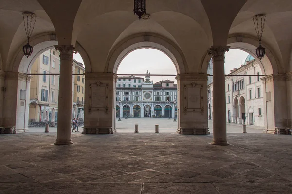 Brescia Olaszország 2018 Augusztus Kilátás Comune Brescia Boltíveiről Piazza Della — Stock Fotó