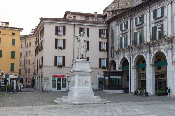 Lombardy Olaszország 2018 Augusztus Bella Italia Emlékmű Látképe Piazza Della — Stock Fotó