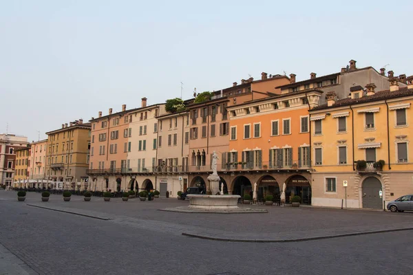 Brescia Olaszország Augusztus 2018 Kilátás Színes Házak Paolo Square Brescia — Stock Fotó