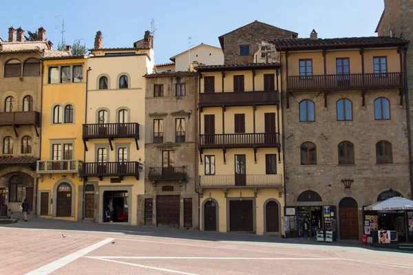 Olaszország Arezzo 2017 Március Piazza Grande Színes Épületeinek Látképe Arezzóban — Stock Fotó