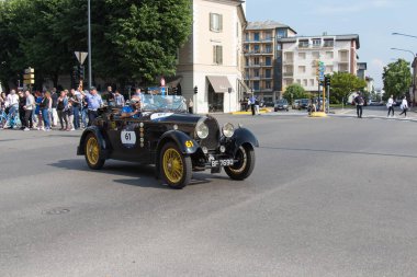 Brescia, İtalya - 19 Mayıs 2018: BUGATTI T 40 1929 Mille Miglia 2018 rallisinde eski bir yarış arabasıdır..