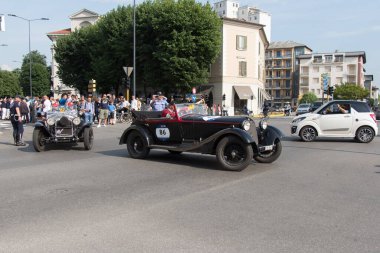 Brescia, İtalya - 19 Mayıs 2018: 19 Mayıs 2018 tarihinde İtalya 'nın Brescia kentinde yapılan ünlü italyan tarihi yarışında canlı çekim.