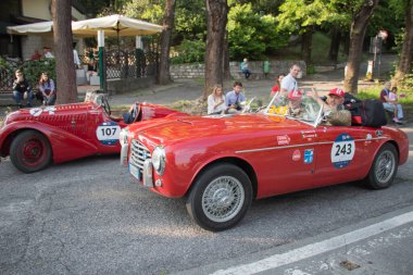 Brescia, İtalya - 19 Mayıs 2018: 19 Mayıs 2018 tarihinde İtalya 'nın Brescia kentinde yapılan ünlü italyan tarihi yarışında canlı çekim.