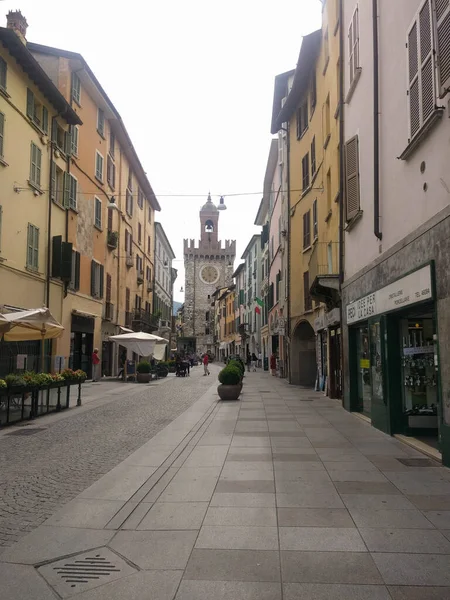 Brescia Olaszország 2018 Július Corso Giuseppe Garibaldi Látképe Torre Della — Stock Fotó