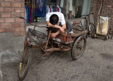 Shanghai, uyuyan adam