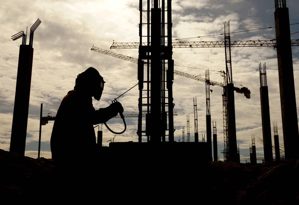 Construção, construtor, soldador, silhueta, guindaste — Fotografia de Stock