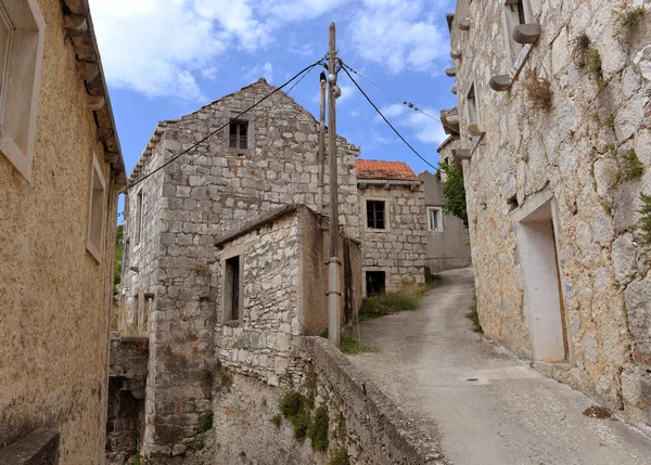 Den byn av Smokvica på ön Korcula, Kroatien. — Stockfoto