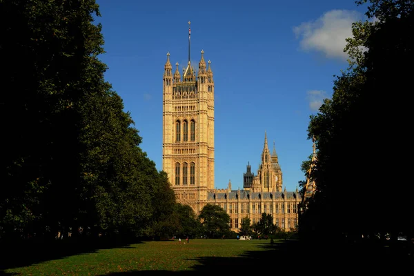 Вестмінстерський палац, будинок парламенту, Лондон, Великобританія — стокове фото