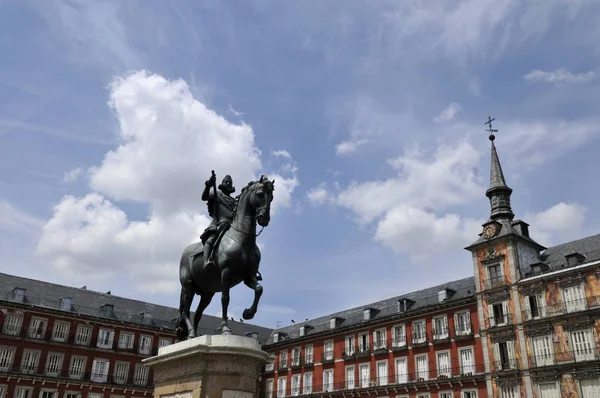 Socha krále Philips III na Plaza Mayor v Madridu, Španělsko — Stock fotografie