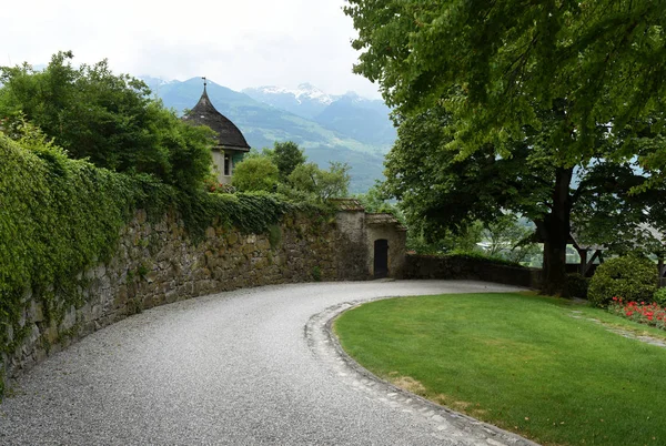 Vaduz, Lihtenştayn 'daki Gutenberg Kalesi. — Stok fotoğraf