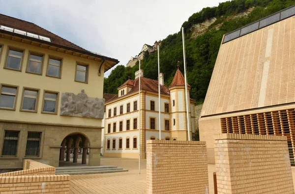 Centro de la ciudad Vaduz, Lichtenstein — Foto de Stock