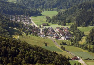 Stallikon köyü yakınlarında Zurich, İsviçre, 