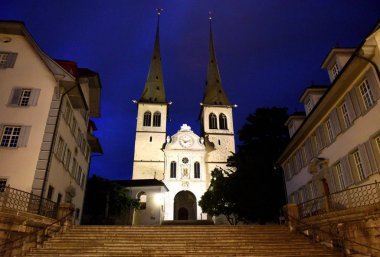 Kilisesi, St. Leodegar gece Lucerne, İsviçre