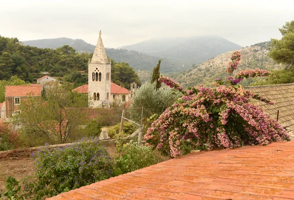 Staré město Lastovo na ostrově Lastovo, Chorvatsko — Stock fotografie