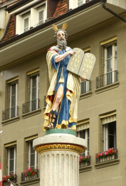 Heykel Musa Çeşmede M nsterplatz Bern, İsviçre