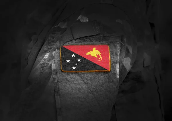 Vlag van Papoea-Nieuw-Guinea inzake militair uniform. — Stockfoto