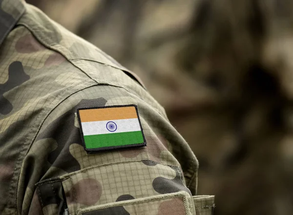 Bandeira da Índia em uniforme militar . — Fotografia de Stock