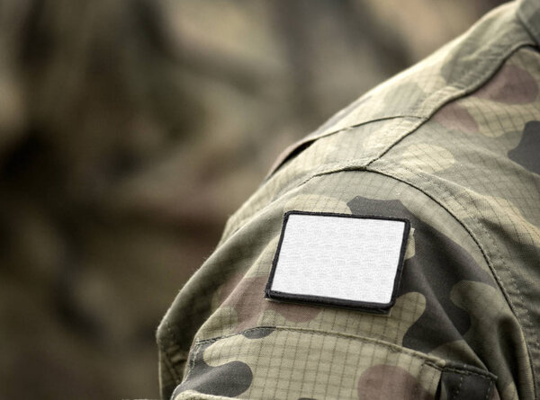 Белый флаг Исламского Эмирата Афганистан (Талибан) использовался в 1996 - 1997 годах. Белый флаг также является признаком перемирия или капитуляции или прекращения огня, и просьбой о переговорах. война и мир
.