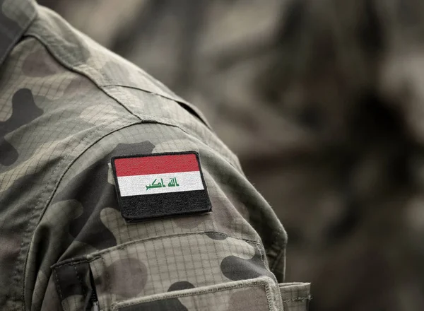 Bandera de Irak en uniforme militar. República de Irak. Ejército, fuerzas armadas, soldados. Collage. . — Foto de Stock
