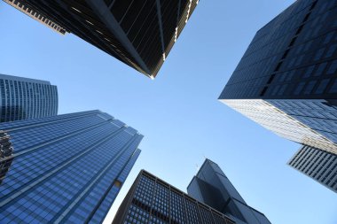 Chicago 'nun gökdelenleri. Chicago 'nun gökdelenlerinin yukarısı. Chicago şehir merkezi.
