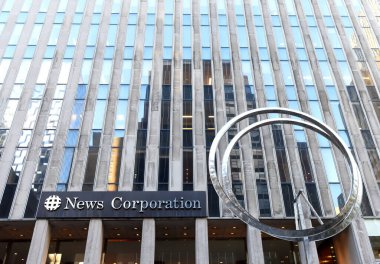 New York, ABD - 30 Mayıs 2018: Fox Haber Stüdyoları New York 'taki 1211 Avenue of the Americas.