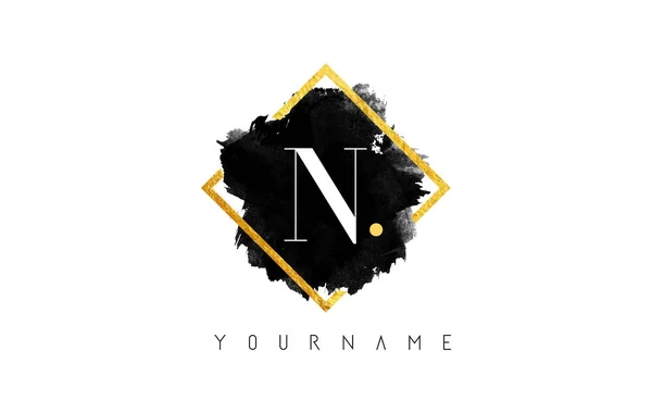 N Letter Logo Design mit schwarzem Strich und goldenem Rahmen. — Stockvektor