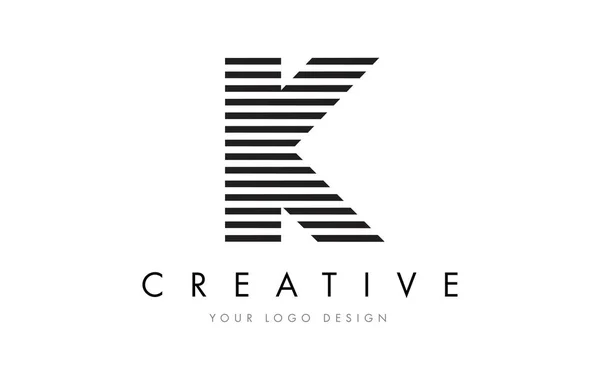K Zebra Lettre Logo Design avec des rayures noires et blanches — Image vectorielle