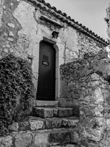 Czarno Biała Fotografia Kamiennego Wejścia Starego Budynku Wiosce Eze Prowansja — Zdjęcie stockowe