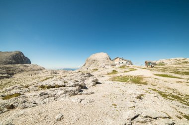 Yazın dolomit manzarası