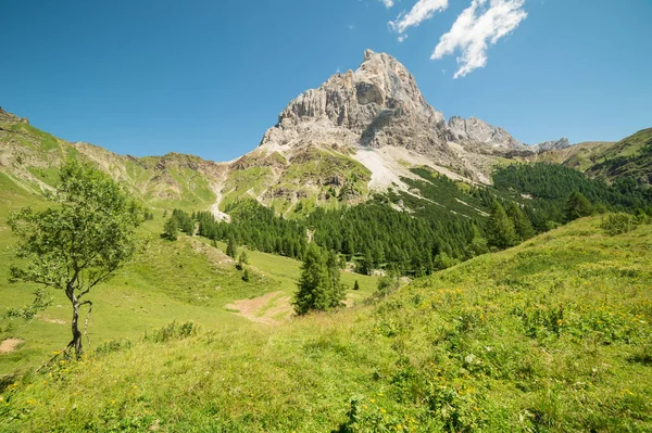 イタリアの山の風景 — ストック写真